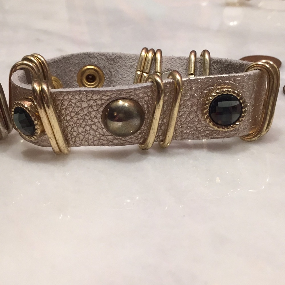 bracelets - Picture 5 of 5